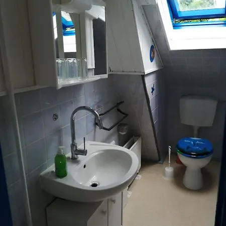 Daire Richters Deich-oase Brokdorf